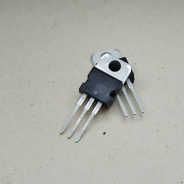 آی سی رگولاتور IC regulator L7805